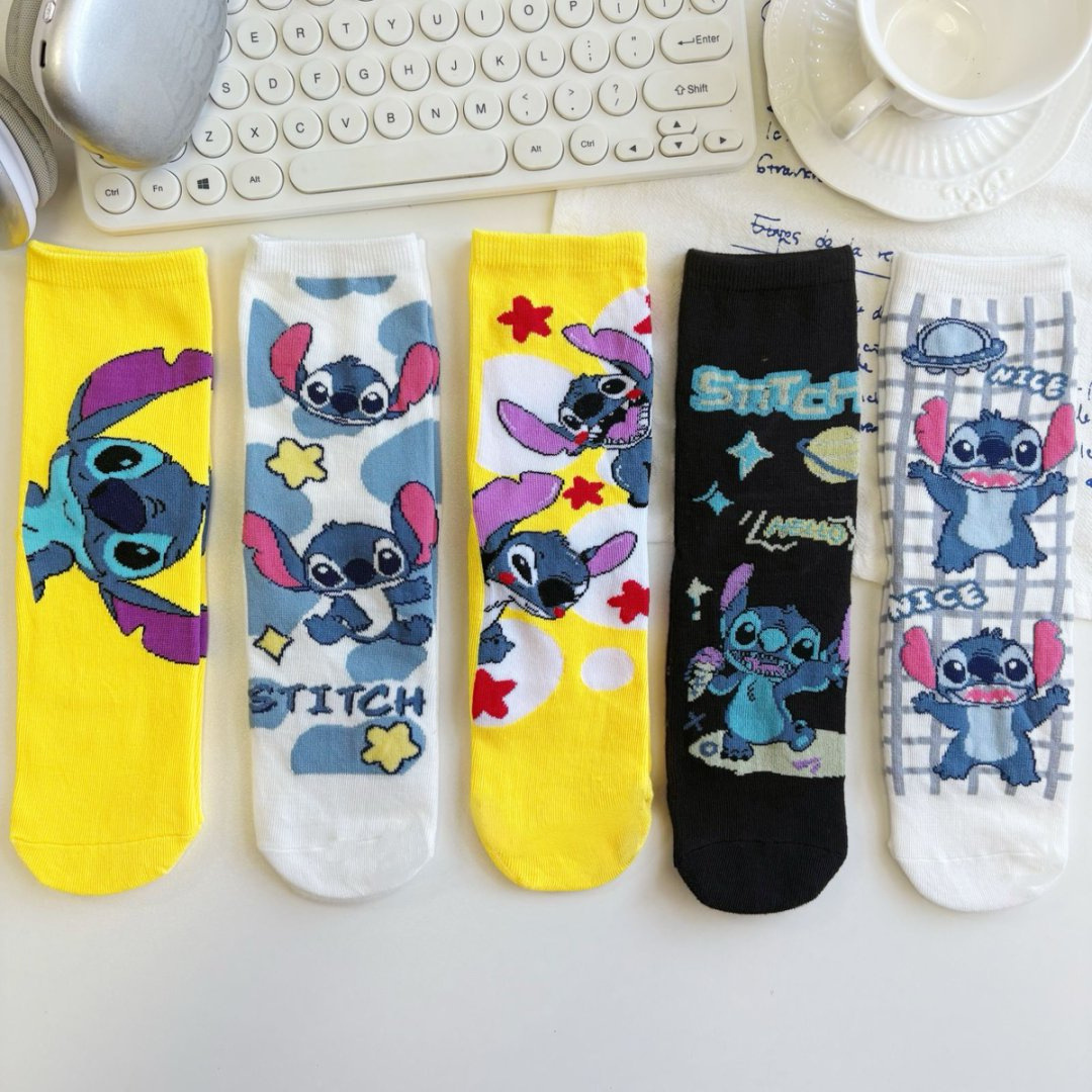 Women Fashion Drawing - Kaus Kaki Karakter Kartun Anime Lucu