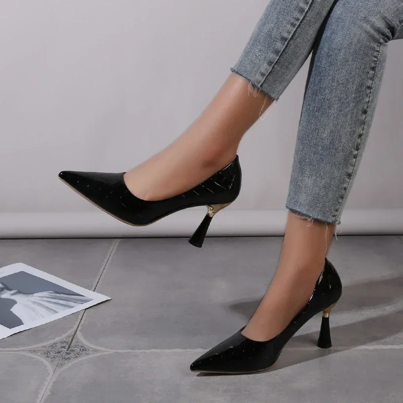 Sepatu wanita tren 2024 baru m - Women Fashion Reddit ulasan dan harga
